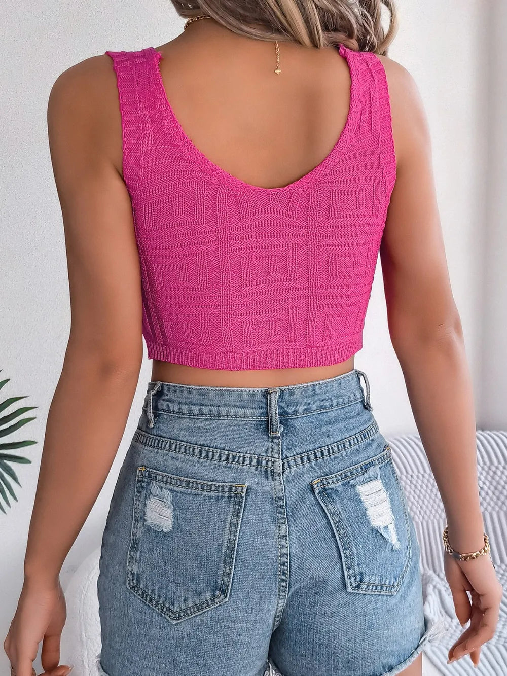 01f76b04-a6ae-4236-a699-a9ce2302abf4-Max