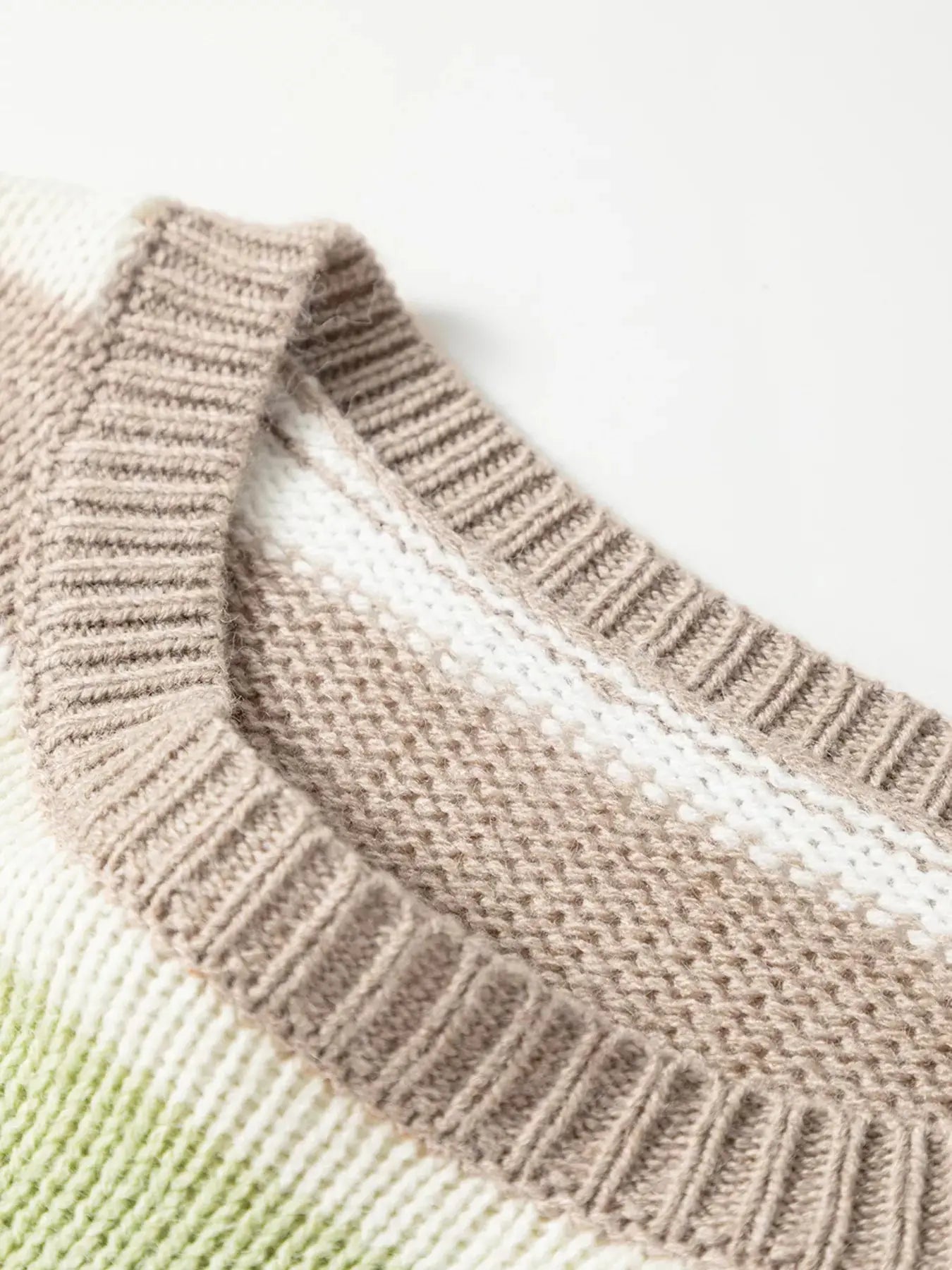 2d50b968f9c84457856389f9c41357e2-Max-Origin